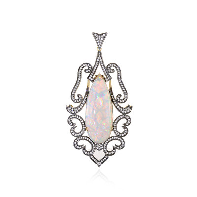 14K Welo Opal Gold Pendant (AMAYANI)