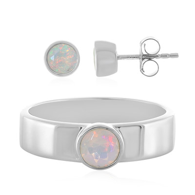 Welo Opal Silver Ring