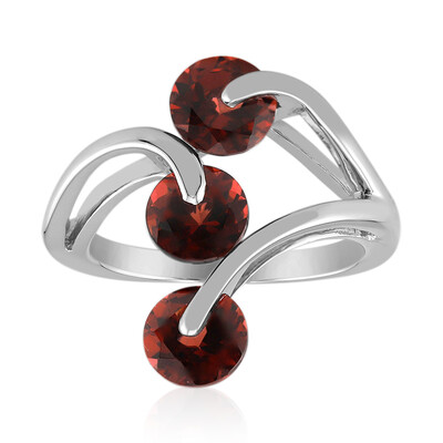 Mozambique Garnet Silver Ring