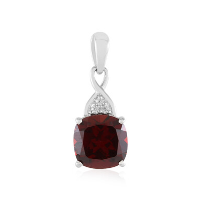 Mozambique Garnet Silver Pendant