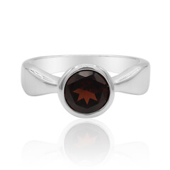 Mozambique Garnet Silver Ring