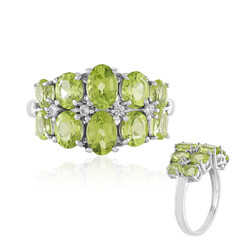 Peridot Silver Ring