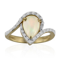 9K Welo Opal Gold Ring (Adela Gold)