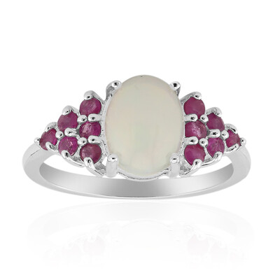 Welo Opal Silver Ring