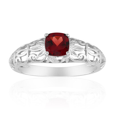 Mozambique Garnet Silver Ring