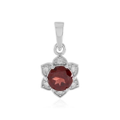 Mozambique Garnet Silver Pendant