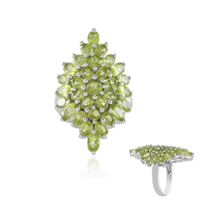 Peridot Silver Ring