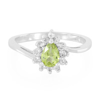 Manchurian Peridot Silver Ring