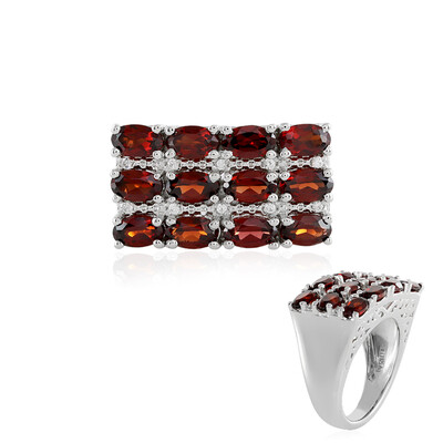 Mozambique Garnet Silver Ring