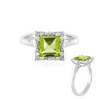 Arizona Peridot Silver Ring