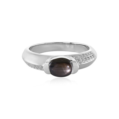 Black Star Sapphire Silver Ring