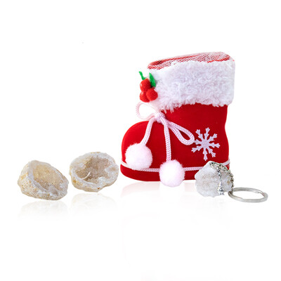 Accessory with Snow Quartz