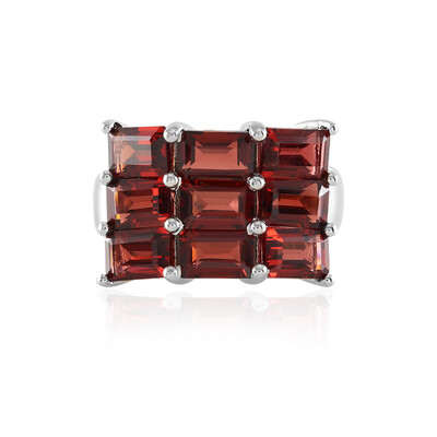 Mozambique Garnet Silver Ring