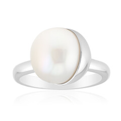 White Freshwater Pearl Silver Ring (Michelle Albala)