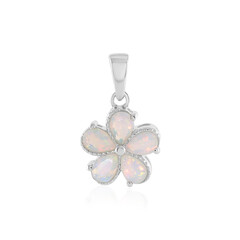 Welo Opal Silver Pendant