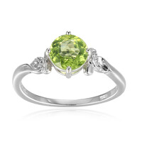 Peridot Silver Ring