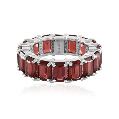 Mozambique Garnet Silver Ring