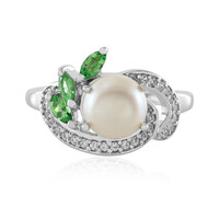 White Freshwater Pearl Silver Ring