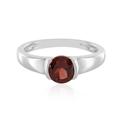 Mozambique Garnet Silver Ring