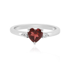 Mozambique Garnet Silver Ring