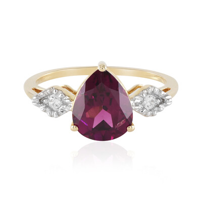 9K Magenta Garnet Gold Ring