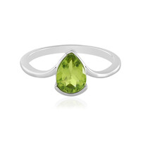 Peridot Silver Ring