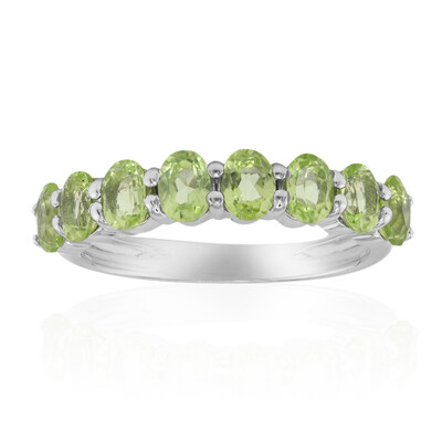 Peridot Silver Ring