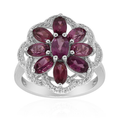 Malaya Garnet Silver Ring