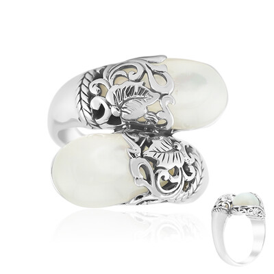 Mother of Pearl Silver Ring