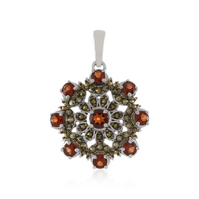 Mozambique Garnet Silver Pendant