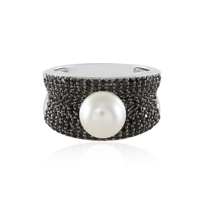 White Freshwater Pearl Silver Ring