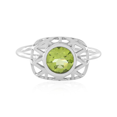 9K Peridot Gold Ring (Ornaments by de Melo)