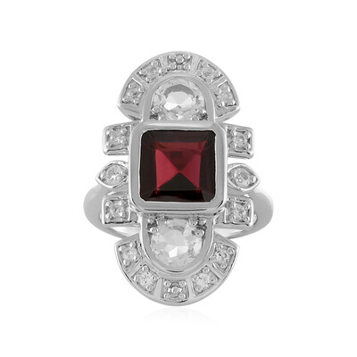 Mozambique Garnet Silver Ring