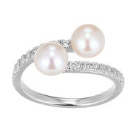 White Freshwater Pearl Silver Ring