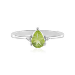 Peridot Silver Ring