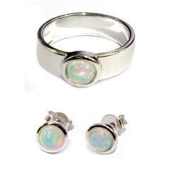 Welo Opal Silver Ring