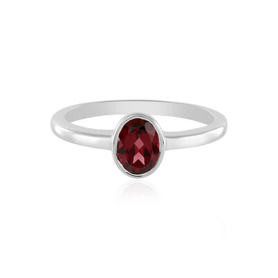 Mozambique Garnet Silver Ring