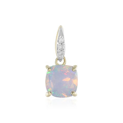 9K Welo Opal Gold Pendant