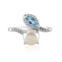 White Freshwater Pearl Silver Ring