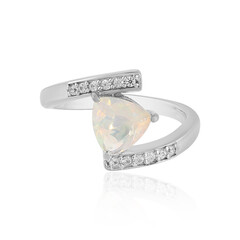 Welo Opal Silver Ring