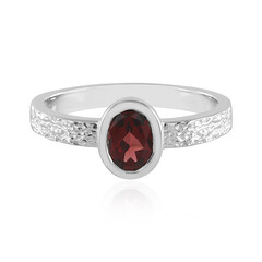 Mozambique Garnet Silver Ring