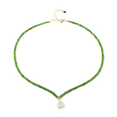 White Freshwater Pearl Silver Necklace (Riya)