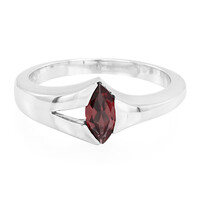 Lindi Garnet Silver Ring