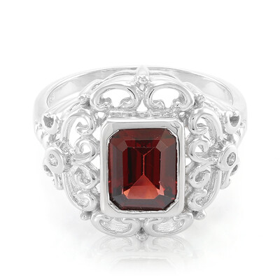 Mozambique Garnet Silver Ring