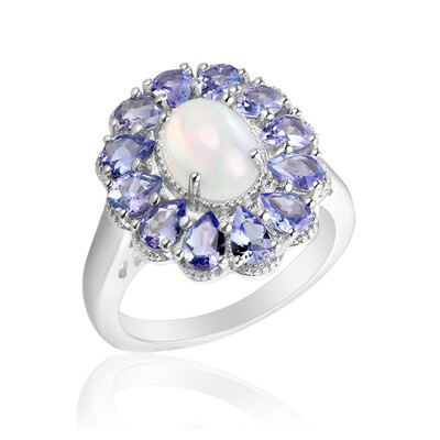 Welo Opal Silver Ring