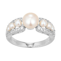 White Freshwater Pearl Silver Ring