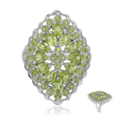 Peridot Silver Ring