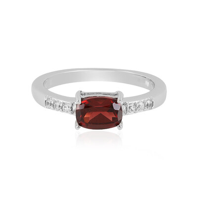 Mozambique Garnet Silver Ring