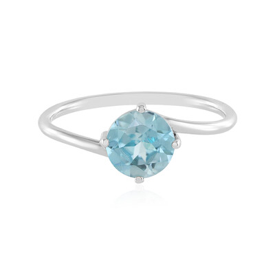 Ratanakiri Zircon Platinum Ring