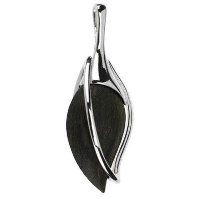 Black Oak Silver Pendant (dagen)